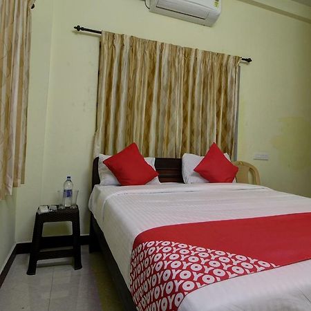 Oyo 42678 Hotel Vasantha Bhavanam Saver Κοϊμπατόρε Εξωτερικό φωτογραφία