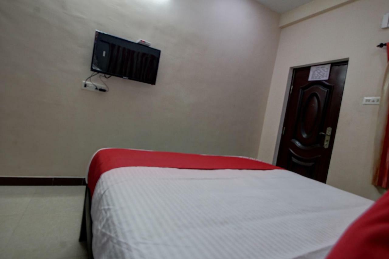 Oyo 42678 Hotel Vasantha Bhavanam Saver Κοϊμπατόρε Εξωτερικό φωτογραφία