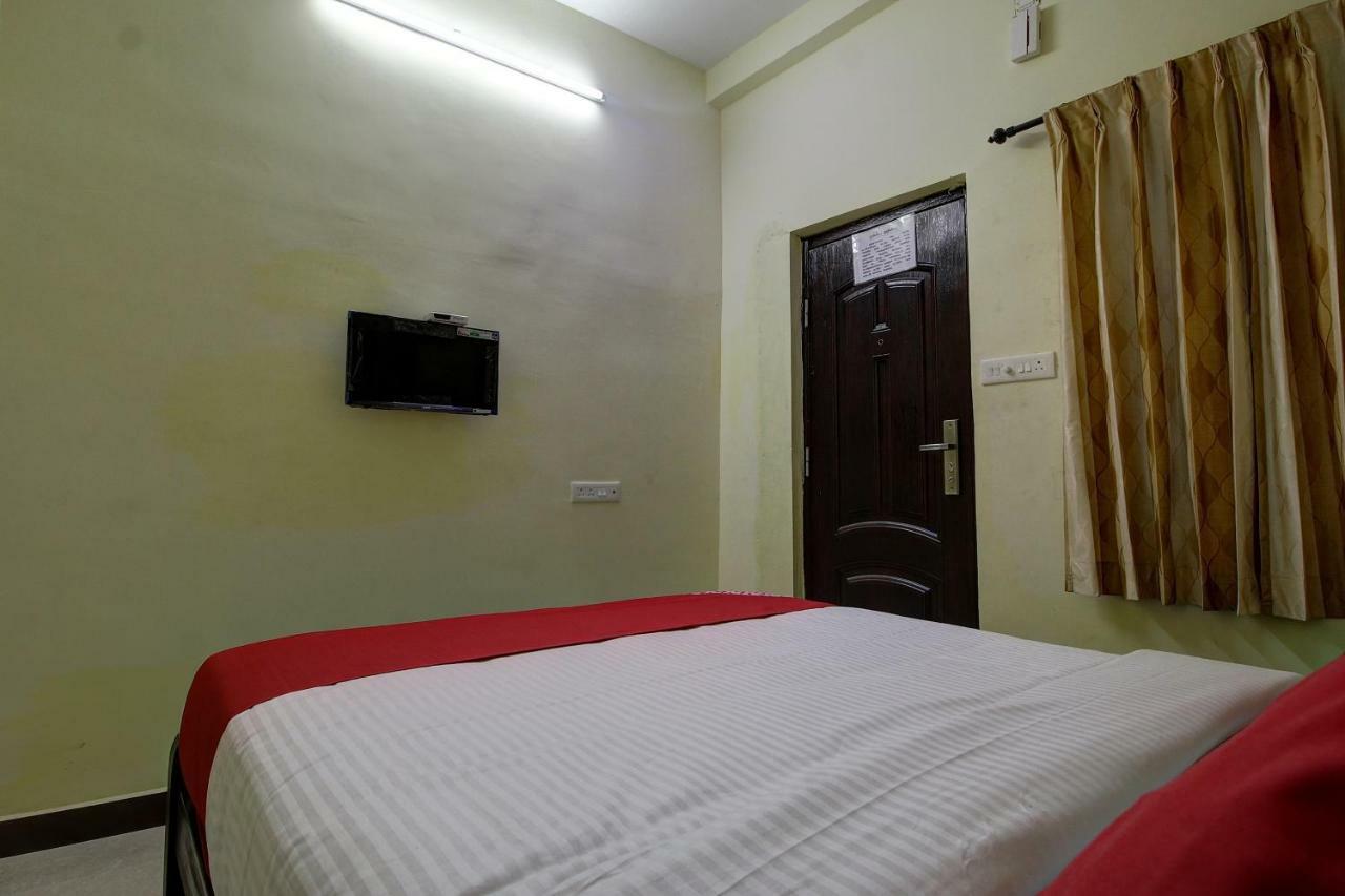 Oyo 42678 Hotel Vasantha Bhavanam Saver Κοϊμπατόρε Εξωτερικό φωτογραφία